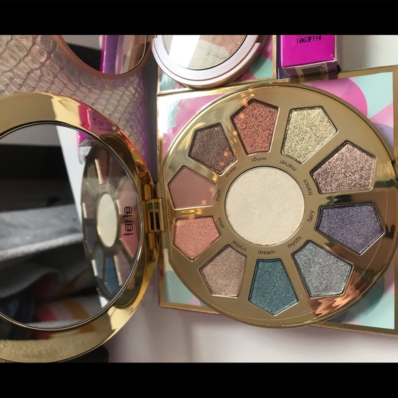 Tarte Make Believe In Yourself Bundle! 🦄 SOLD!!!! - Picture 2 of 8